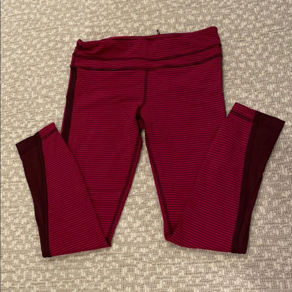 Lululemon leggings, size 6
